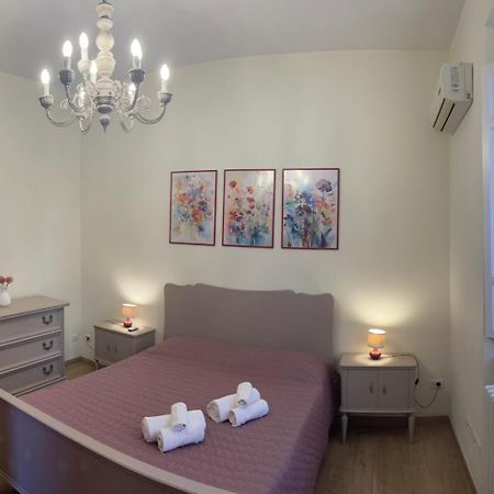Apartamento Violet - La Casa Del Pucci Lucca Exterior foto